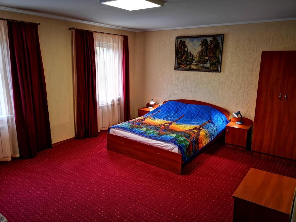 Отель Визит Pogreby  Dış mekan fotoğraf